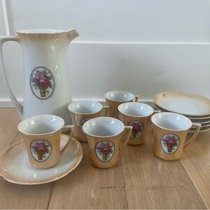 Vintage hot cocoa glassware set